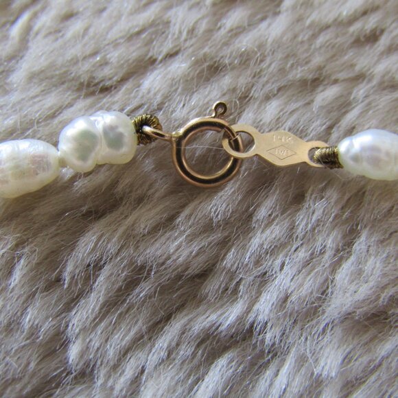 Vintage Imperial World, Inc freshwater pearl & coral necklace - Picture 6 of 7